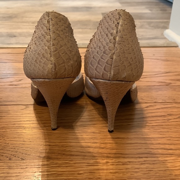Authentic Christian Dior python peep toe - Picture 6 of 10